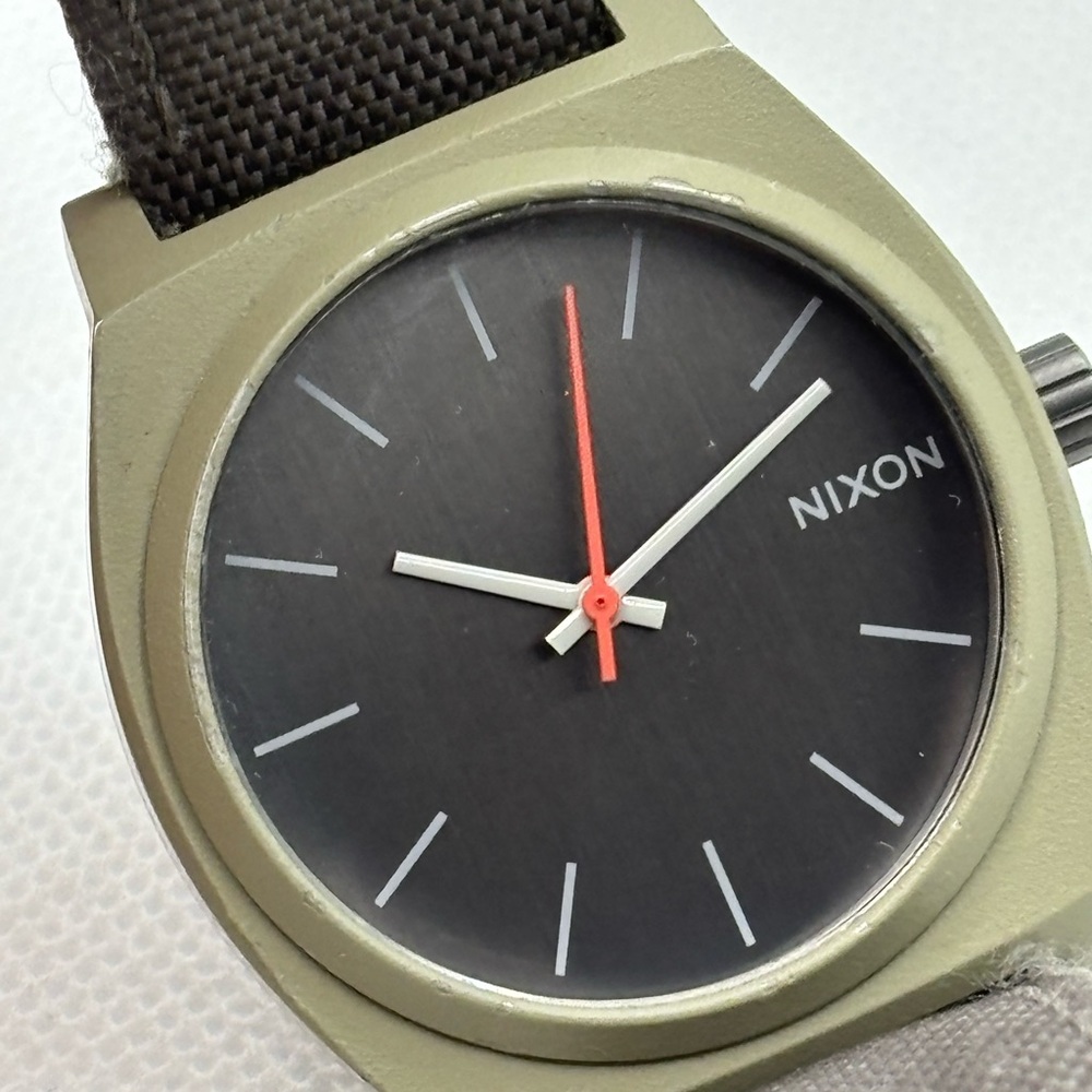 Nixon The Time Teller Minimal Watch.